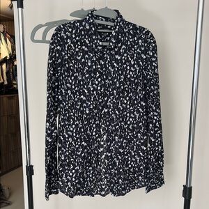 Club Monaco Navy and White Patterned Button Down Shirt